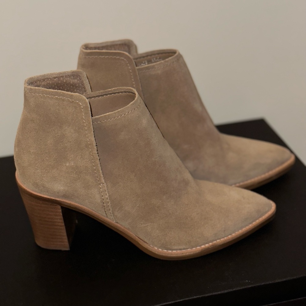 Dolce Vita Booties